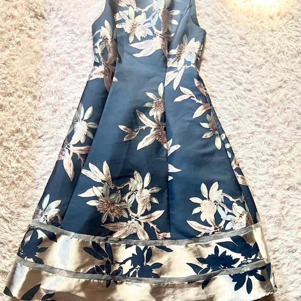 Adrianna Papell Metallic Jacquard Classy Timeless Formal Cocktail Dress Womens 8